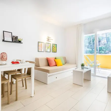 Flor Almendros * Peguera