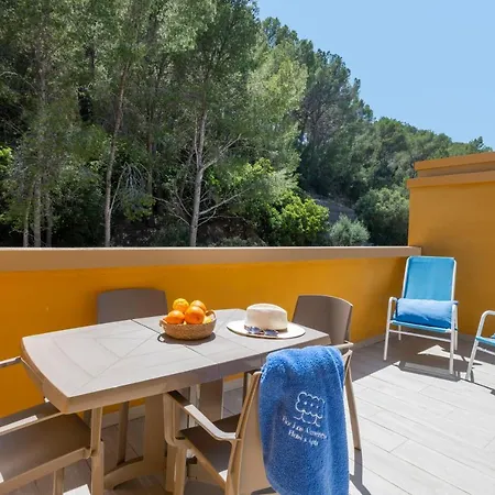 Flor Almendros 帕格拉