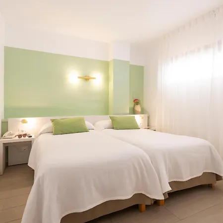 Flor Almendros Paguera