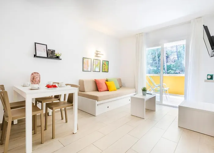 Flor Almendros * Peguera