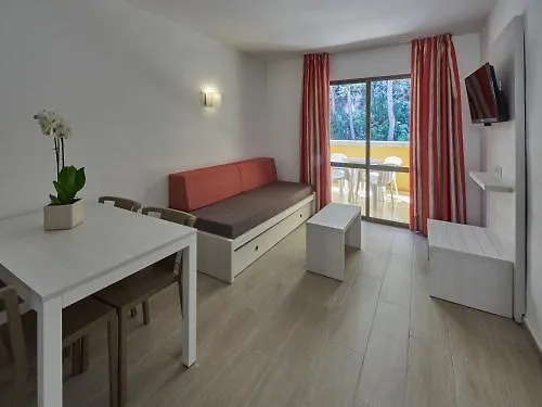 Flor Almendros Peguera