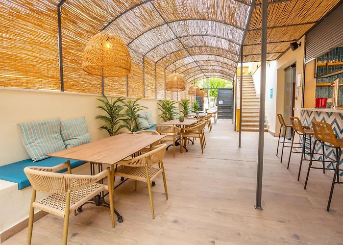 Flor Almendros Appartement *