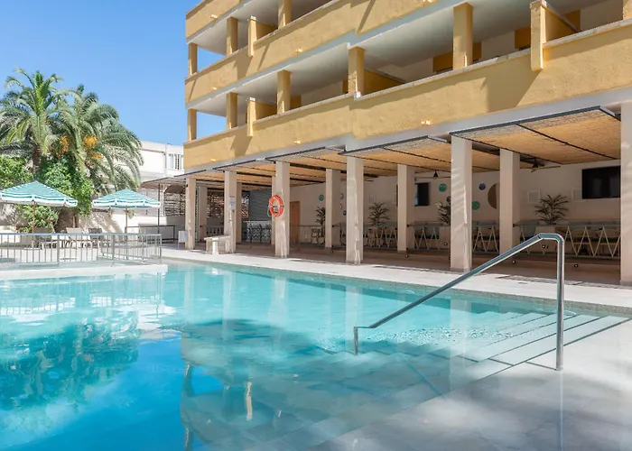 Flor Almendros Peguera